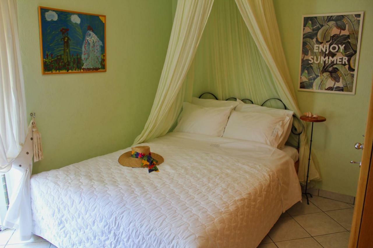 Fokais Beach Apartment Néa Fókaia エクステリア 写真